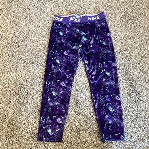 Nike dri-fit girls leggings, size large 6/7